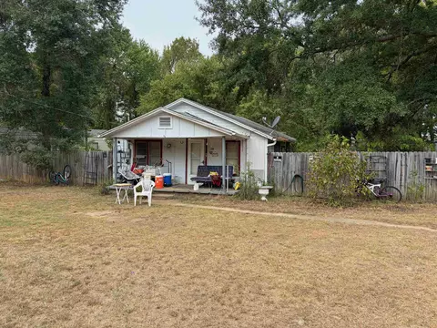 200 Ruby Ln, Longview, TX 75604