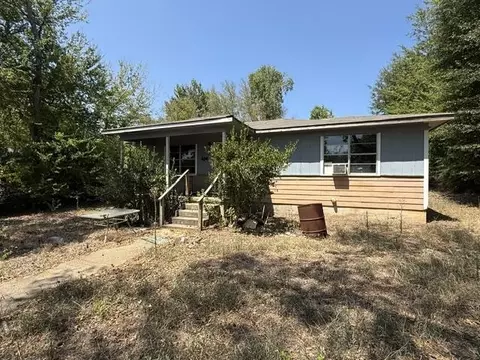 404 W Marshall, Gladewater, TX 75647