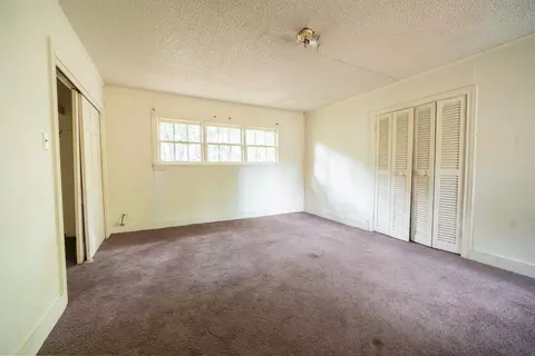 Bedroom - 810 E Melton St, Longview, TX 75602 photo 4 of 7