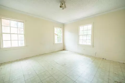 Bedroom - 810 E Melton St, Longview, TX 75602 photo 7 of 7