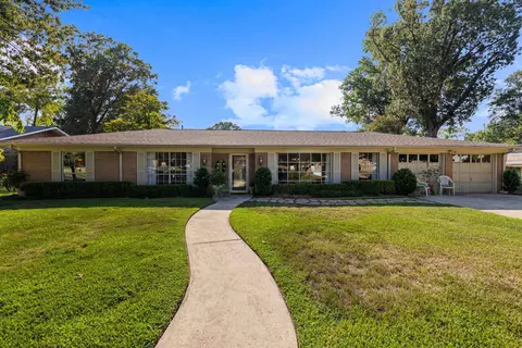 1507 Miami Dr, Longview, TX 75601