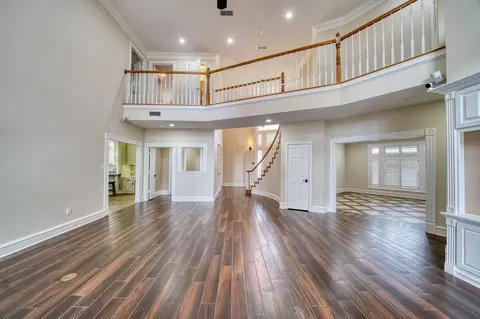 Living - 3 Daisy Ct, Longview, TX 75604 photo 5 of 7