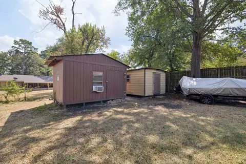 Exterior - 604 Gemi Dr, Longview, TX 75604 photo 4 of 6