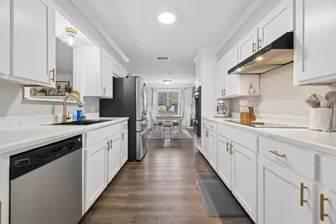 Kitchen - 604 Gemi Dr, Longview, TX 75604 photo 1 of 4