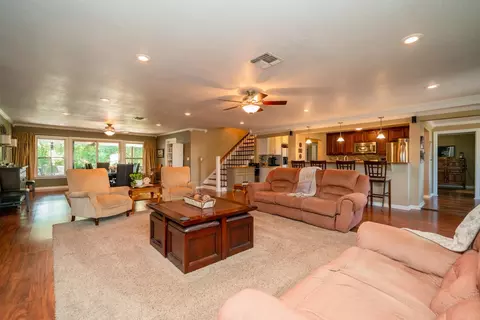 Living - 4538 W Loop 281, Longview, TX 75604 photo 3 of 4