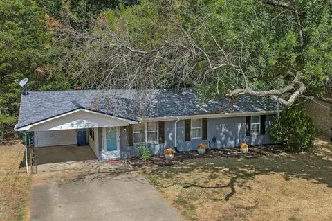909 Scenic Loop, Marshall, TX 75672