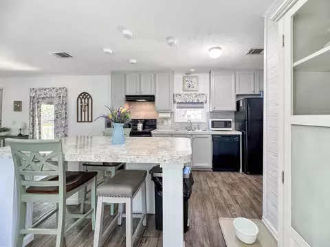 Kitchen - 116 E Ave G, Hooks, TX 75561 photo 2 of 2