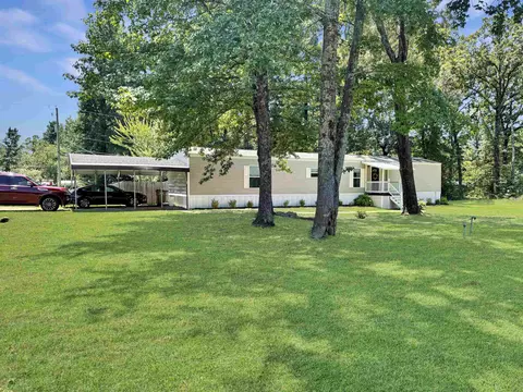 Exterior - 116 E Ave G, Hooks, TX 75561 photo 7 of 7