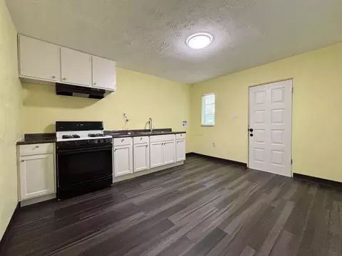 Kitchen - 409 Plainview St, Longview, TX 75604 photo 1 of 1
