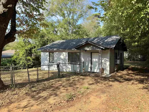 Exterior - 409 Plainview St, Longview, TX 75604 photo 3 of 5
