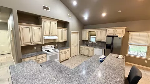 Kitchen - 206 E Rowe, Longview, TX 75605 photo 1 of 2