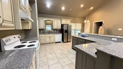 Kitchen - 206 E Rowe, Longview, TX 75605 photo 2 of 2