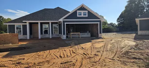 1522 Grace Acres Ln, Longview, TX 75605