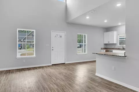 Other - 102 E Berkley St, Longview, TX 75604 photo 2 of 5