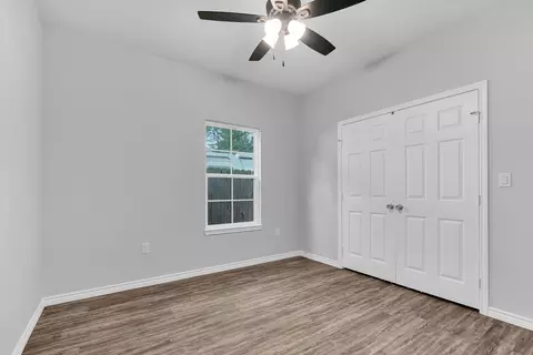 Bedroom - 102 E Berkley St, Longview, TX 75604 photo 3 of 4