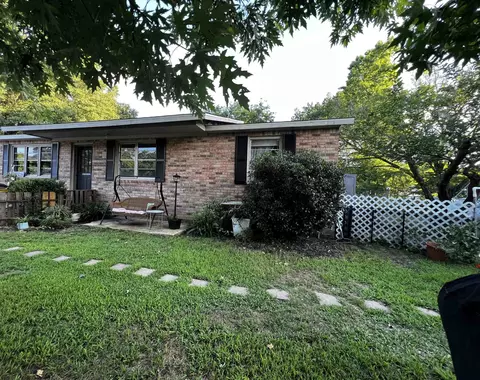 Exterior - 2988 State Hwy 154 E, Gilmer, TX 75645 photo 1 of 4