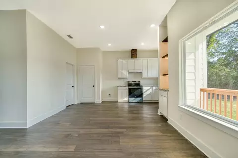Living - 814 Premier Rd, Longview, TX 75604 photo 4 of 6