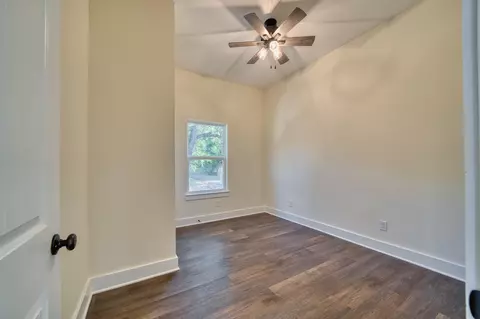 Bedroom - 814 Premier Rd, Longview, TX 75604 photo 1 of 8