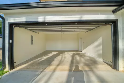 Other - 814 Premier Rd, Longview, TX 75604 photo 3 of 6
