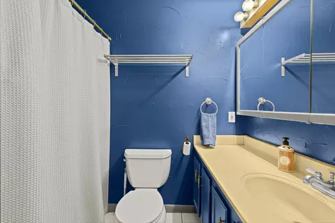Bath - 106 Suzanne Dr, Longview, TX 75604 photo 4 of 5