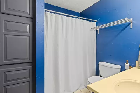 Bath - 106 Suzanne Dr, Longview, TX 75604 photo 3 of 5