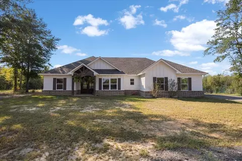 7711 S Cr 378, Henderson, TX 75654