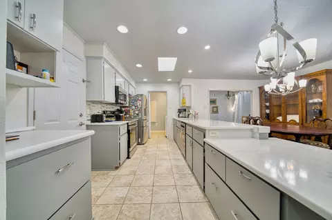 Kitchen - 1260 Brandywine Dr, Longview, TX 75601 photo 1 of 4