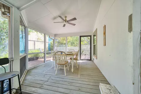 Exterior - 1260 Brandywine Dr, Longview, TX 75601 photo 5 of 10