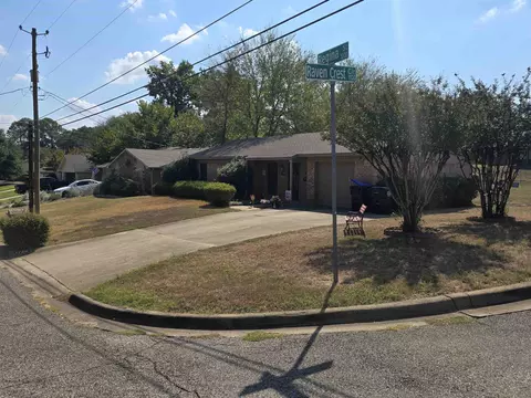 1200 Regina, Longview, TX 75605