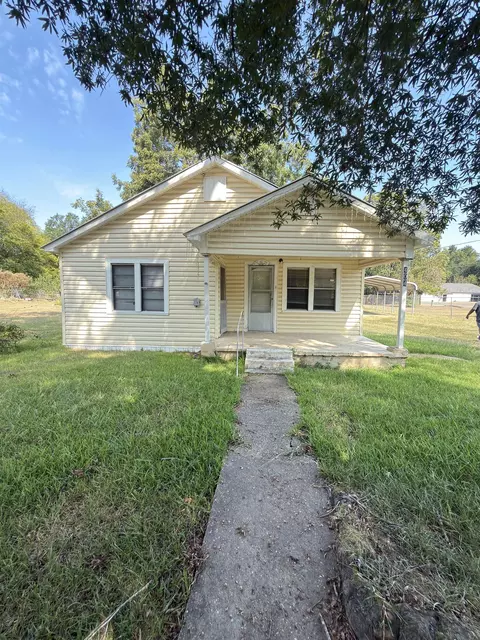 404 W Miller, Atlanta, TX 75551