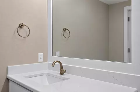 Bath - 2103 Nueces Trl, Longview, TX 75604 photo 8 of 8