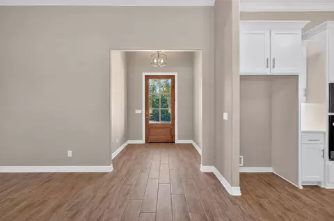 Entry Way - 2103 Nueces Trl, Longview, TX 75604 photo 1 of 4