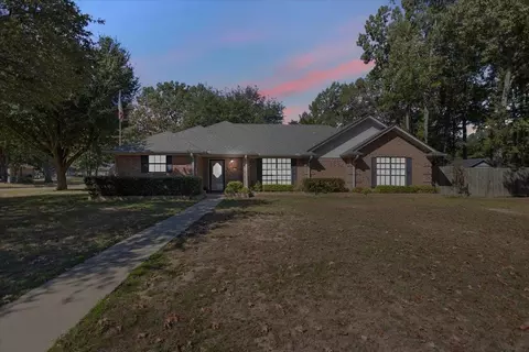 312 Chickasaw, Gilmer, TX 75644