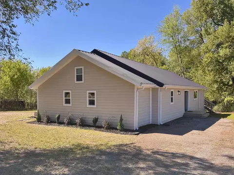 741 Main St, Gladewater, TX 75647