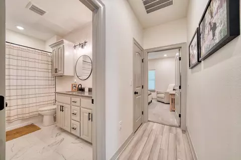 Entry Way - 3523 Thompson Rd, Longview, TX 75604 photo 6 of 6
