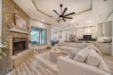 Living - 3523 Thompson Rd, Longview, TX 75604 photo 1 of 4