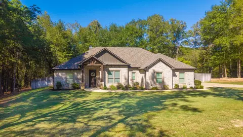Exterior - 3523 Thompson Rd, Longview, TX 75604 photo 6 of 6