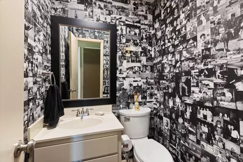 Bath - 1899 Hunter Rd, Longview, TX 75605 photo 5 of 5