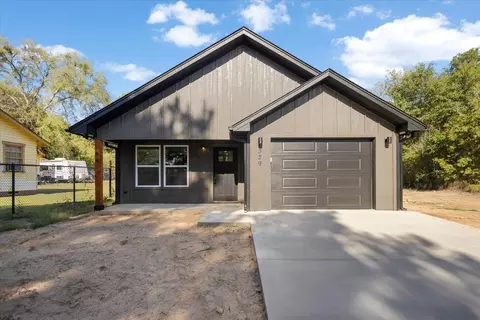 329 Fourth Ave, Kilgore, TX 75662