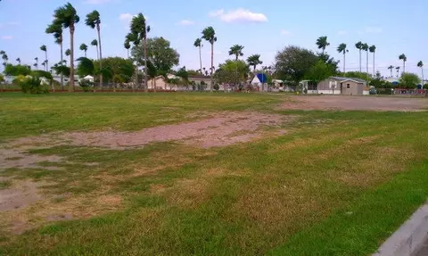 1601 S Cage Blvd, Pharr, TX 78577 photo 1