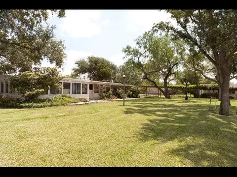 1560 Lion Lake Dr, Progreso Lakes, TX 78596 photo 1