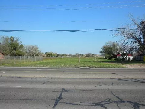 907 S Jackson Rd, Pharr, TX 78577 photo 1