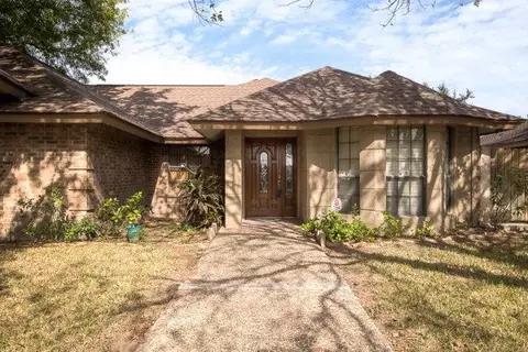 1301 E Pecan, Pharr, TX 78577 photo 1