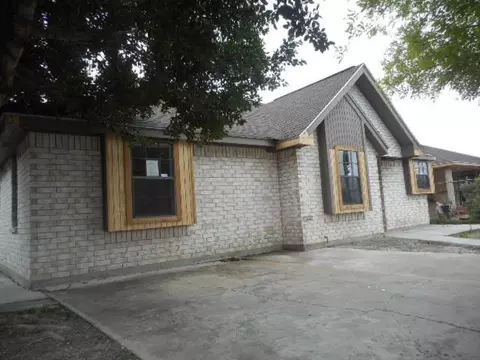 812 E Cedro, Pharr, TX 78577 photo 1