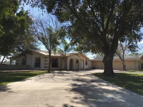 1230 N Moon Lk, Progreso Lakes, TX 78596 photo 1