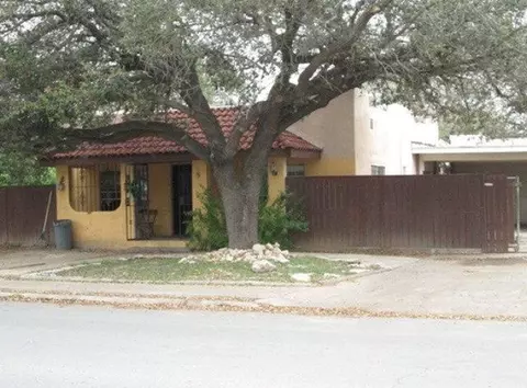 2216 Hackberry, Mcallen, TX 78501 photo 1