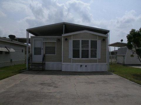 1426 E Carmel Dr, Mission, TX 78572 photo 1