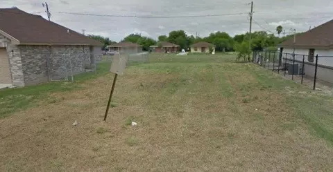 7013 S Mars Ln, Pharr, TX 78577 photo 1