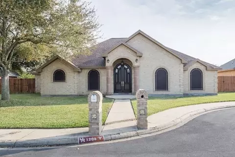 1206 E Colony Dr, Pharr, TX 78577 photo 1