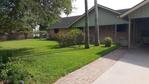 1360 N Moon Lake Dr S, Progreso Lakes, TX 78596 photo 1